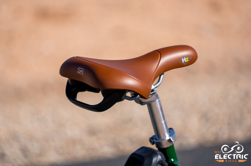 Vika+ Flex Saddle