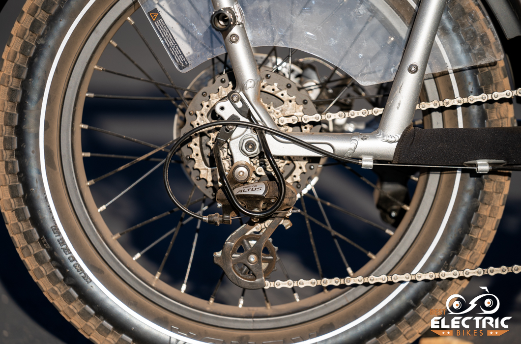 RadRunner Plus Drivetrain Close up