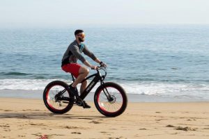 Can E-Bikes Ride in the Sand